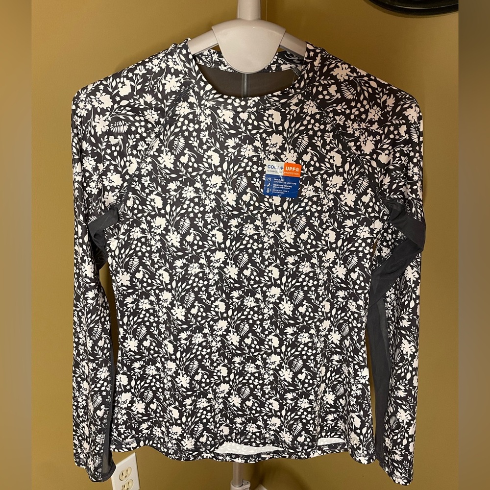 The American Outdoorsman Women’s Longsleeve Tee